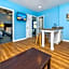 Commander Beach House Hotel