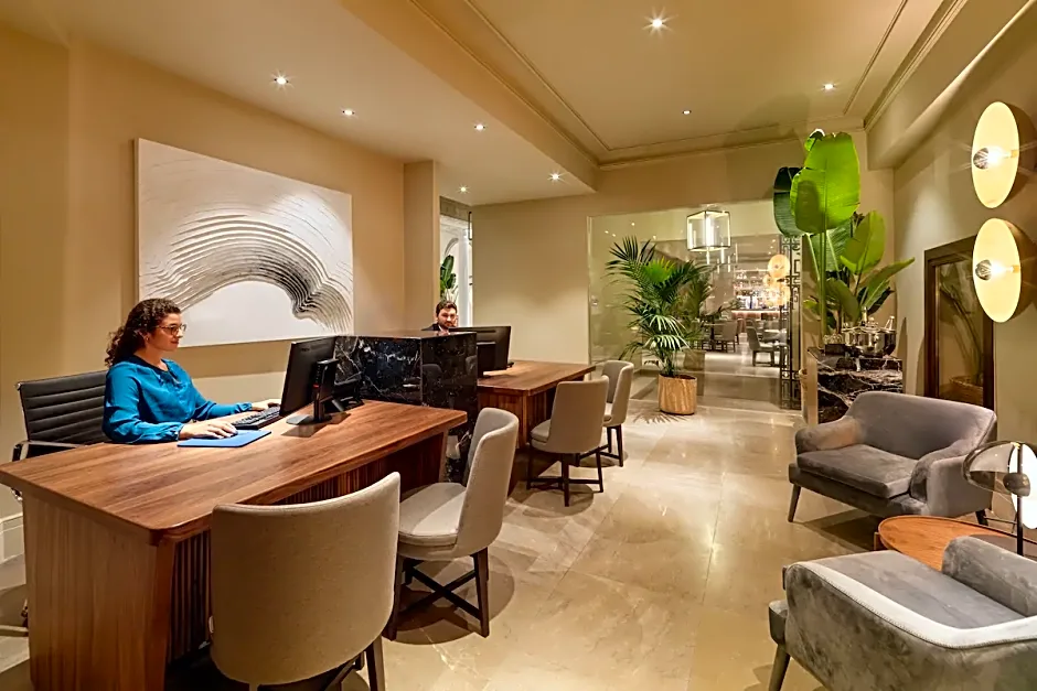 H10 Palacio Colomera