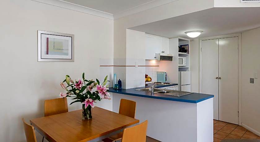 Oaks Gold Coast Calypso Plaza Suites