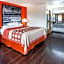 Super 8 by Wyndham Giddings