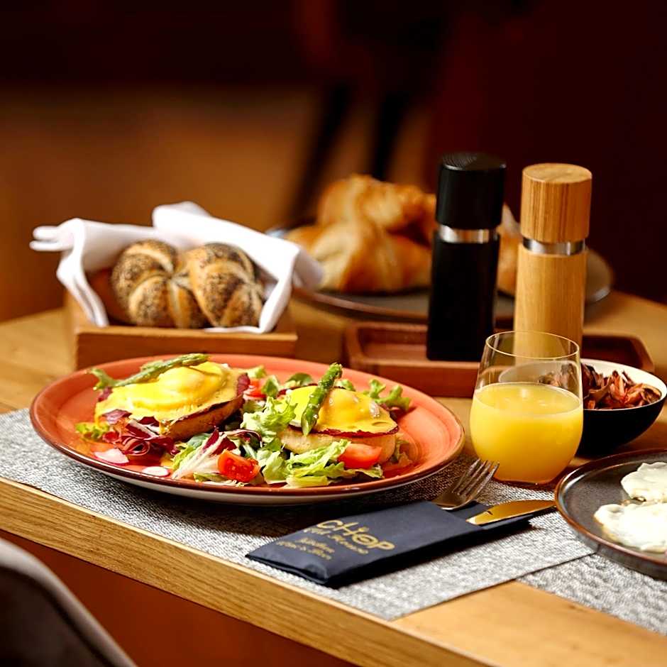 Chop Old House Hotel