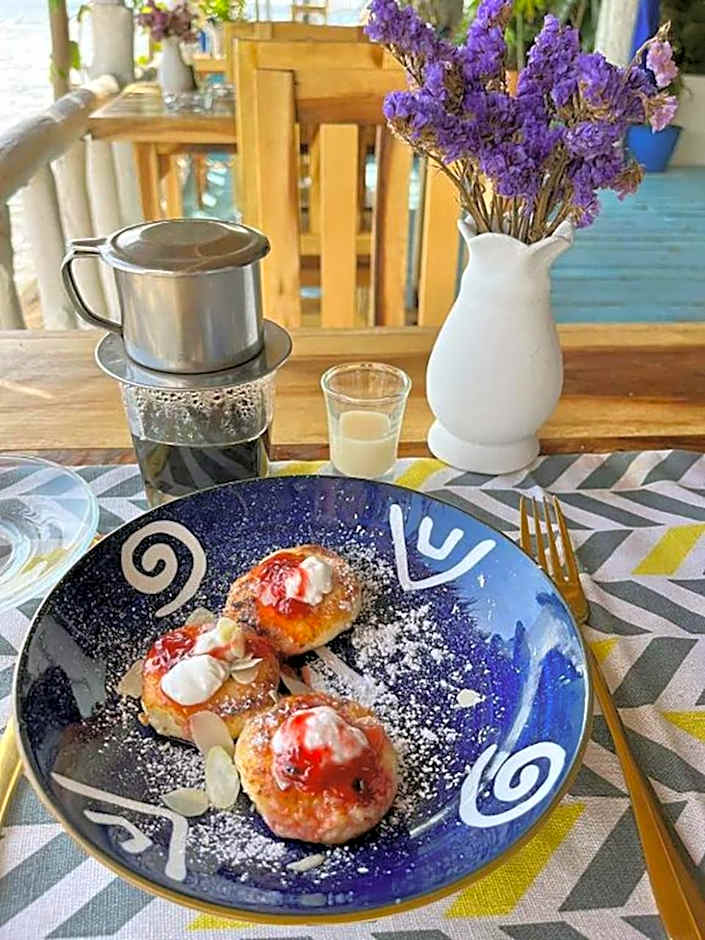 Secret Place Hotel and Restaurant