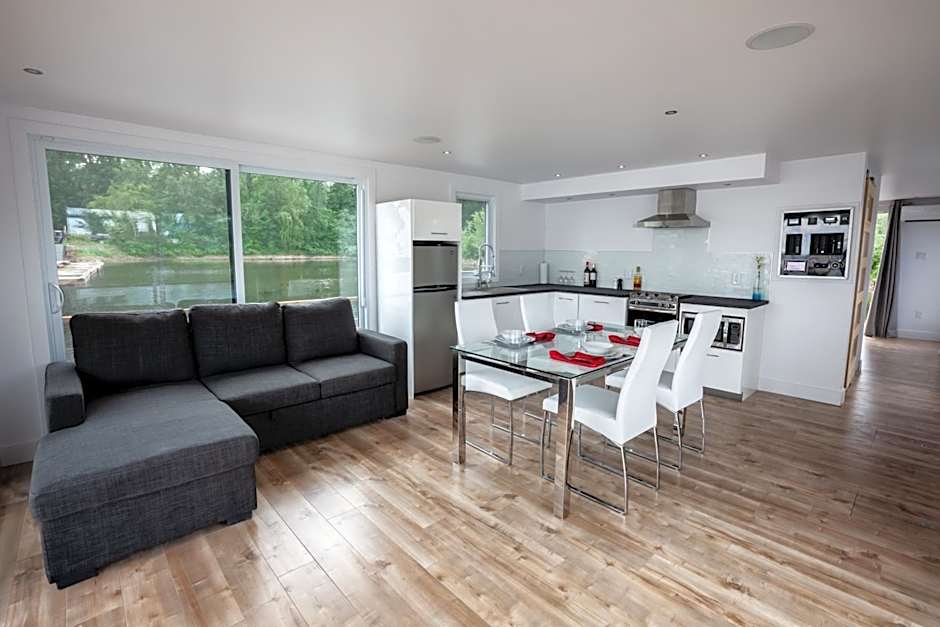 Yacht Club de Trois-Rivières 1 - Maison flottante