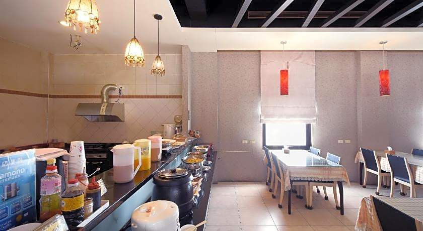 Sun Garden Ming Cheng Motel