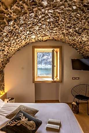 Superior Double Room with Lake View