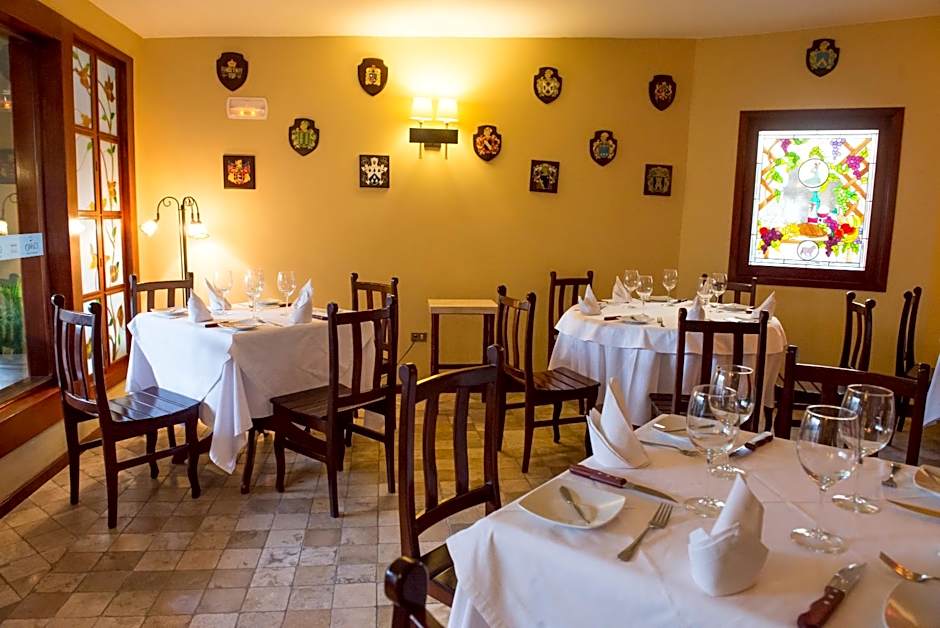 El Cabildo Hotel