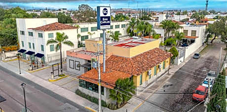 Hecthorny San Carlos Tequisquiapan, BW Signature Collection