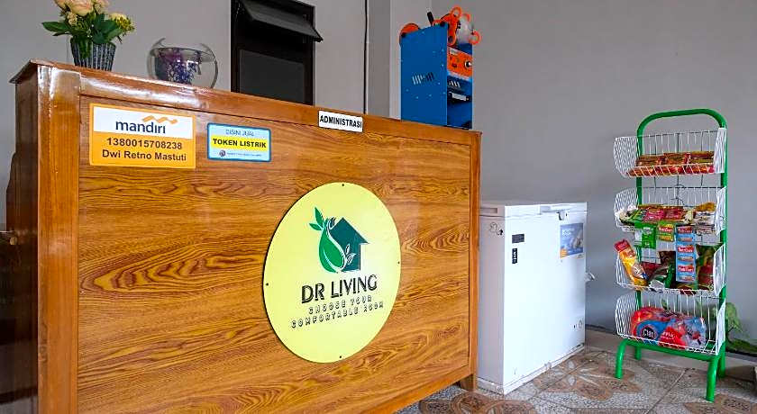 DR Living Syariah Solo Mitra RedDoorz