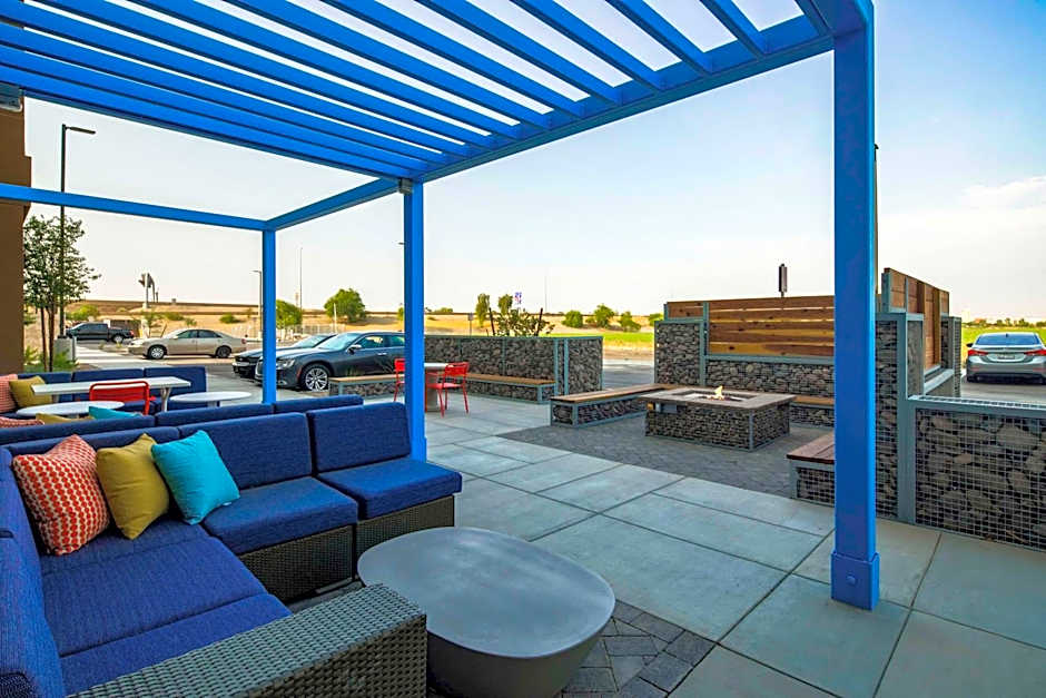 Tru By Hilton Goodyear Phoenix West