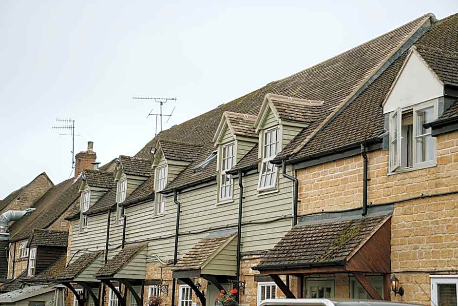 Redesdale Arms Hotel