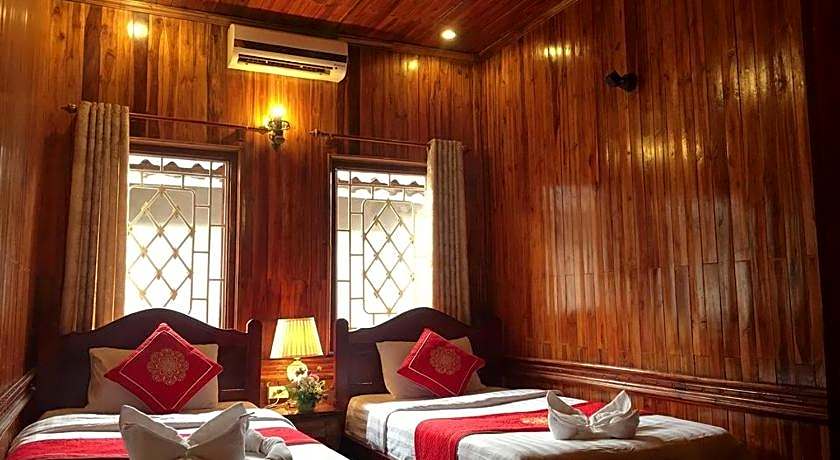 Soutikone Place House 2