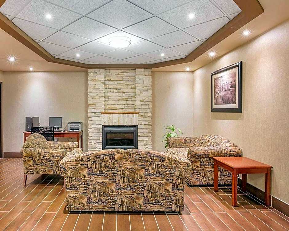 Comfort Inn & Suites Calgary - University