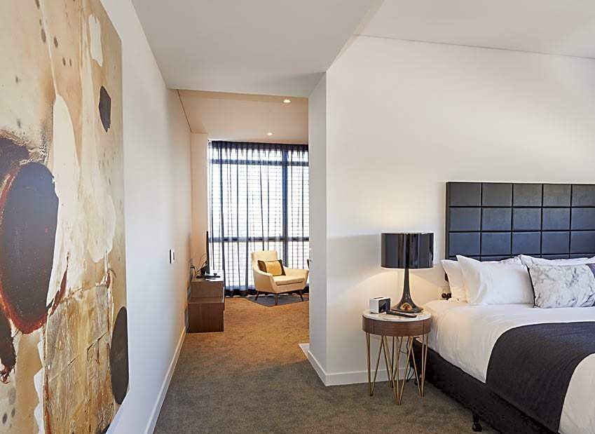 Silkari Suites at Chatswood
