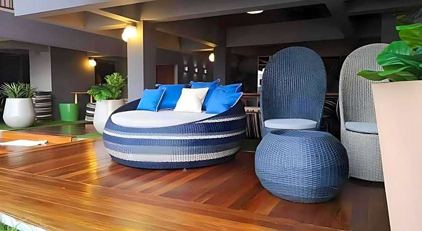 Chic Chiangkhan Hotel