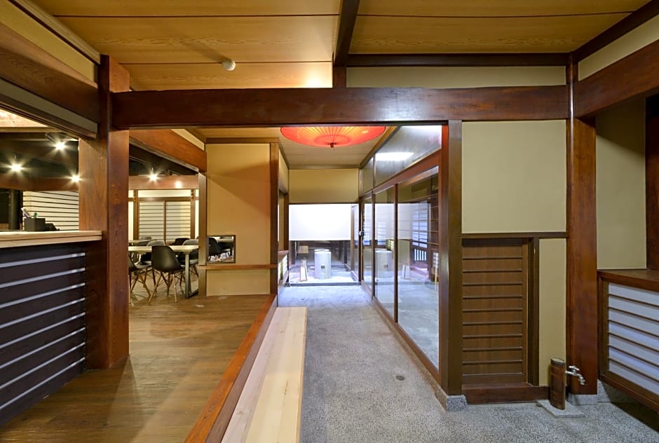 Zen Hostel