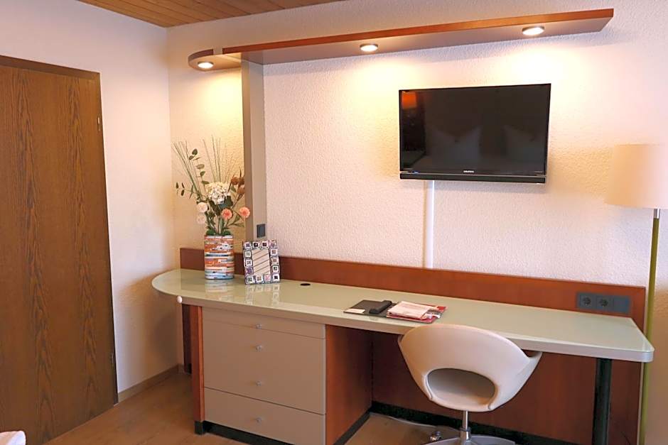 Hotel Avenue Altenfurt