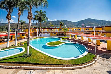 Capital O Colón, Ciudad Guzmán Jalisco