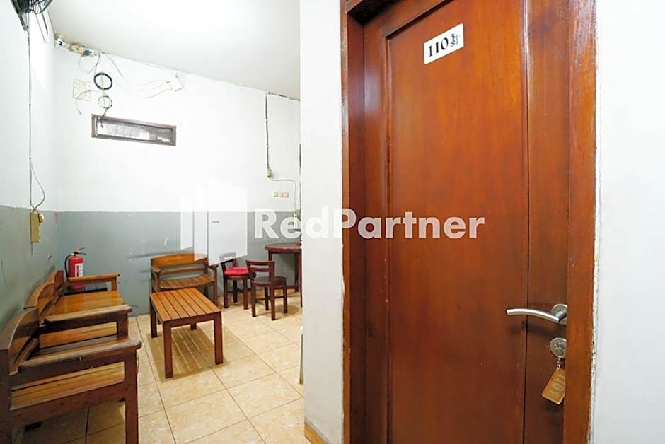 Bright Residence near ITC Mangga Dua Mitra RedDoorz