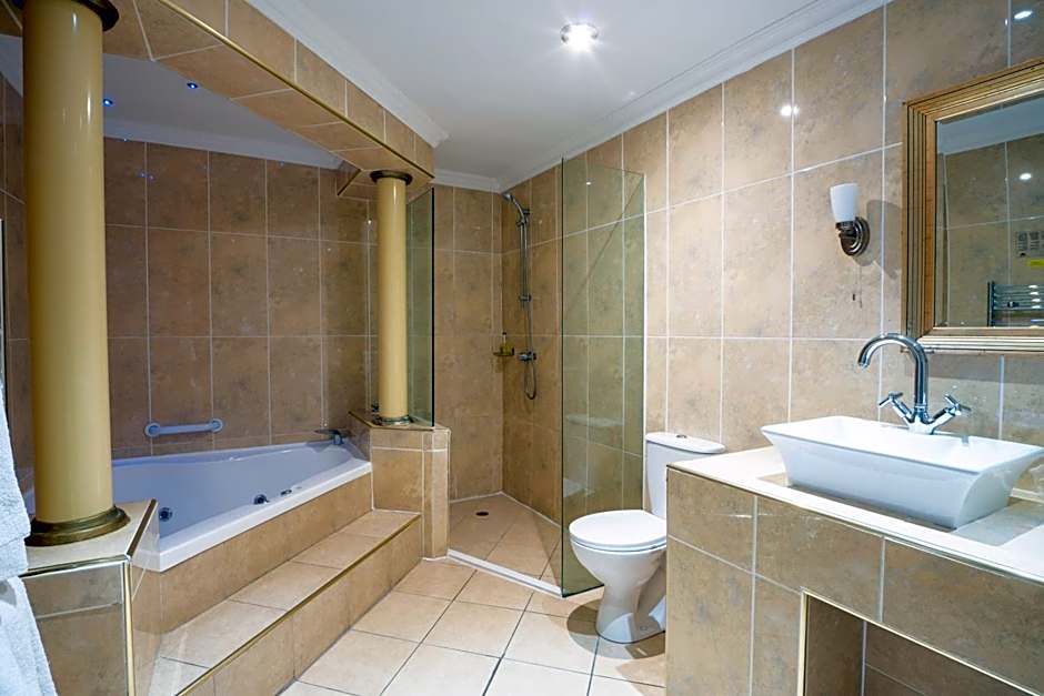 Beaufort Park Hotel