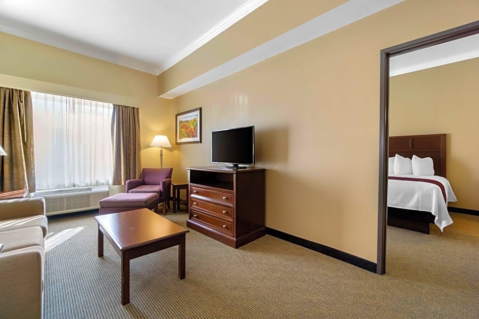 Best Western Plus Grapevine Inn