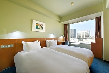 Twin Room (Non-Smoking) –Annex Tower