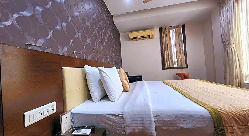 Hotel Lee International