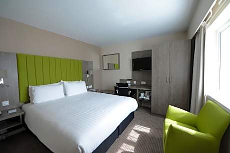 Standard King Room with Sofa Bed