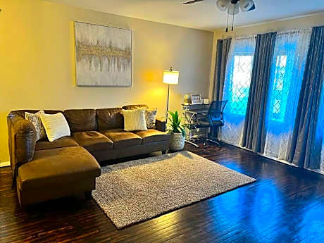 N Hamilton House 3 Bedroom