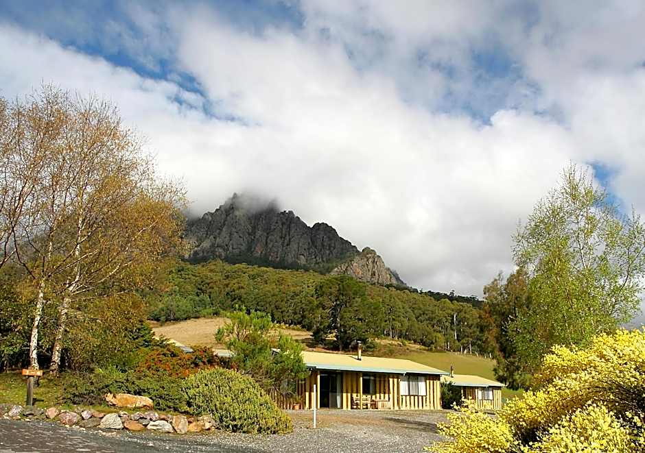 Silver Ridge Retreat