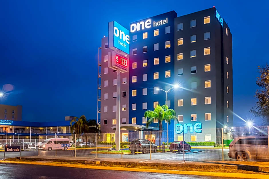 One Monterrey Aeropuerto