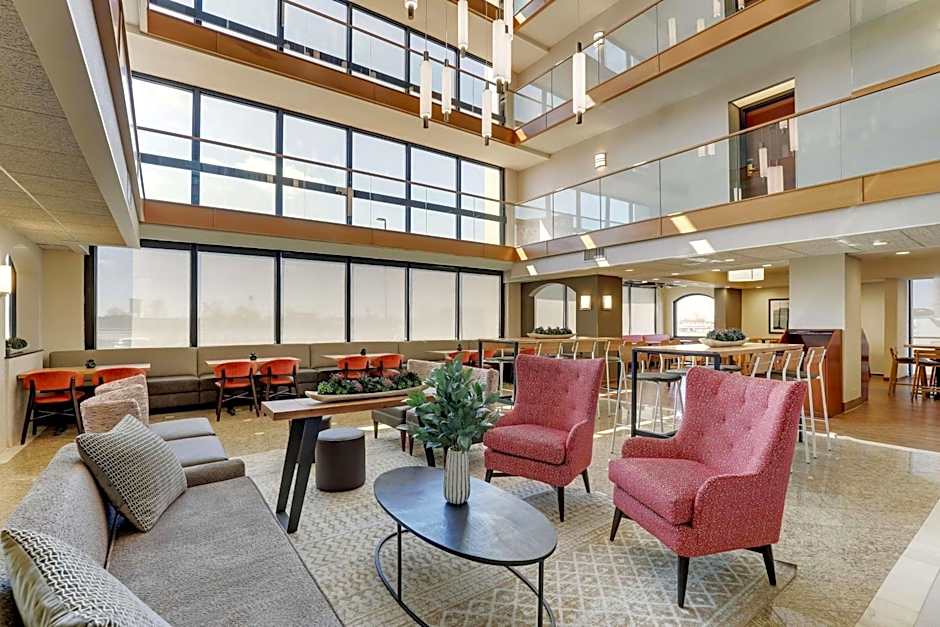 Drury Inn & Suites Marion