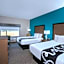 La Quinta Inn & Suites by Wyndham West Memphis