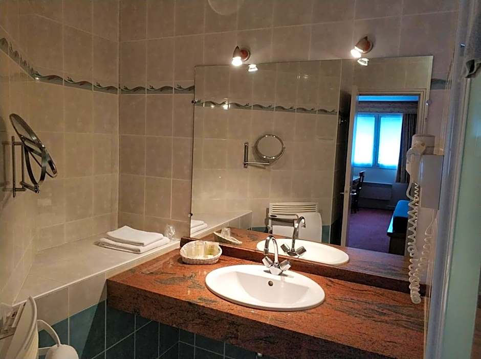 Logis Hotel Calisola Besançon - Soirée Etape