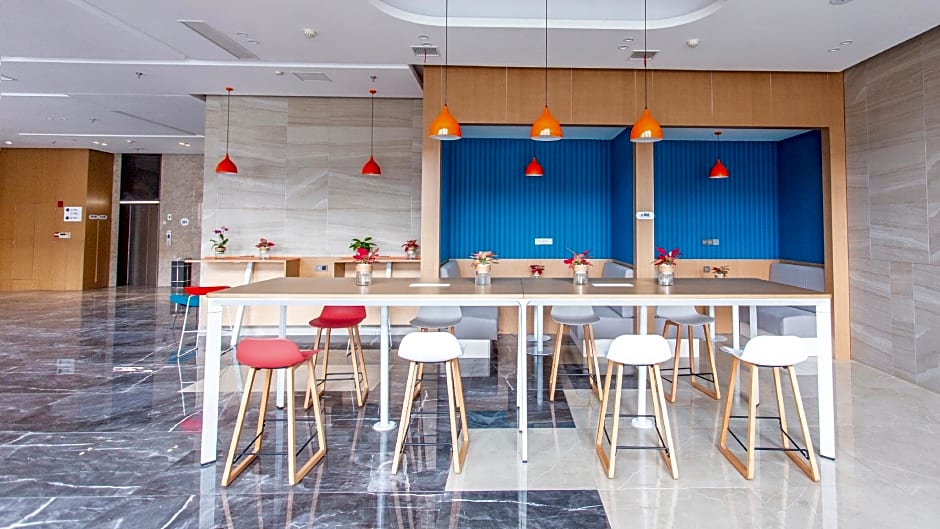 Holiday Inn Express Shangqiu Ancient Town