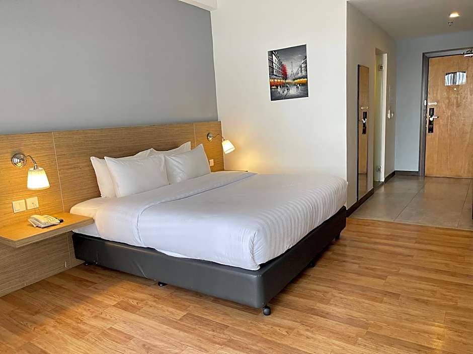 Win Hotel