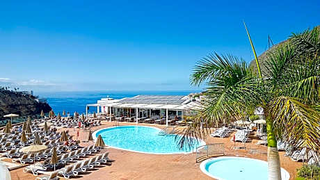 Servatur Altamadores