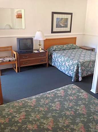 Quadruple Room with Bathroom