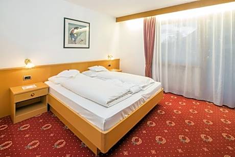 Economy Double Room - Outbuilding