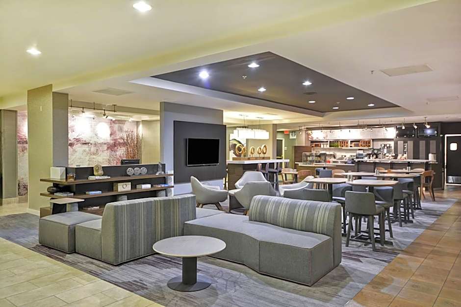 Courtyard by Marriott Dalton