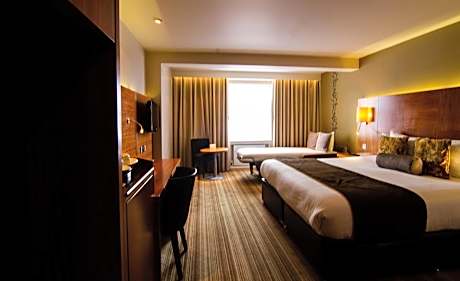 Junior Triple Room