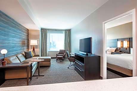 One-Bedroom Suite with Two Queen Beds and Sofa Bed