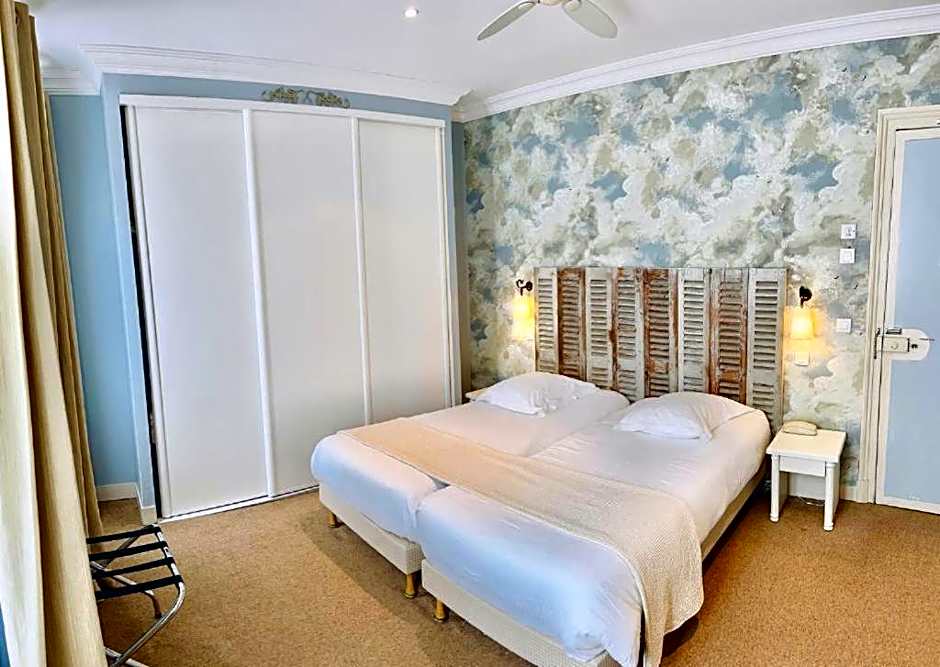 Hotel & Restaurant LE CENTRAL TROUVILLE