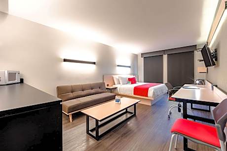 King Suite with Sofa Bed - Non-Smoking