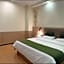 GreenTree Inn Zhangjiagang Daxin Town Pingbei Road Express Hotel