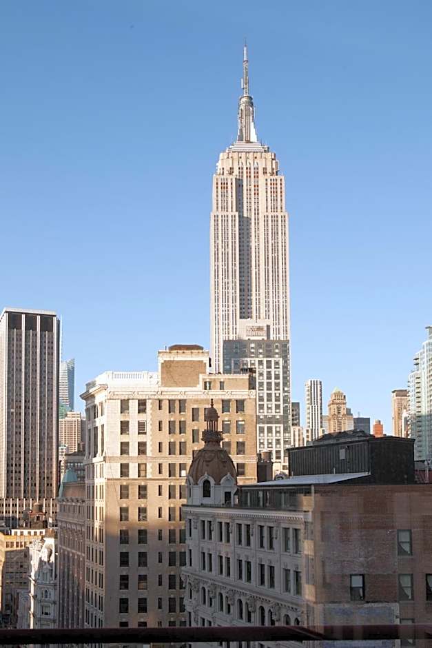 Broadway Plaza Hotel