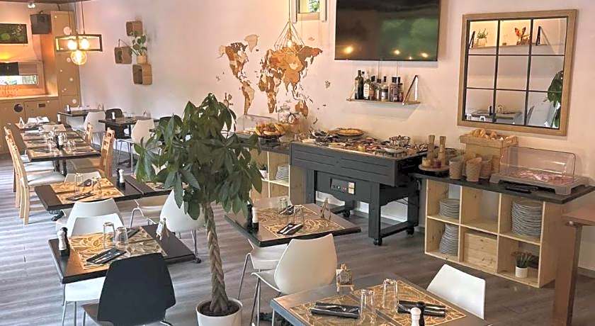 Standing Hotel Suites by Actisource