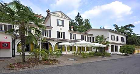 Hotel Ristorante La Grotta