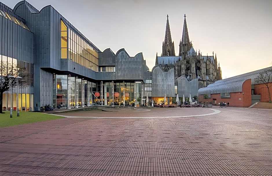 Premier Inn Koln City Sud