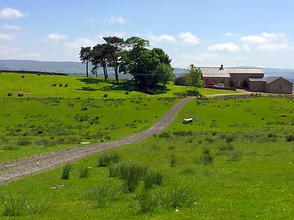 Centre Of Britain Hotel