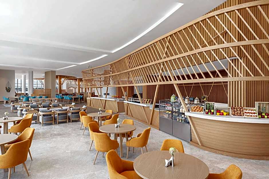 Hampton by Hilton Marjan Island